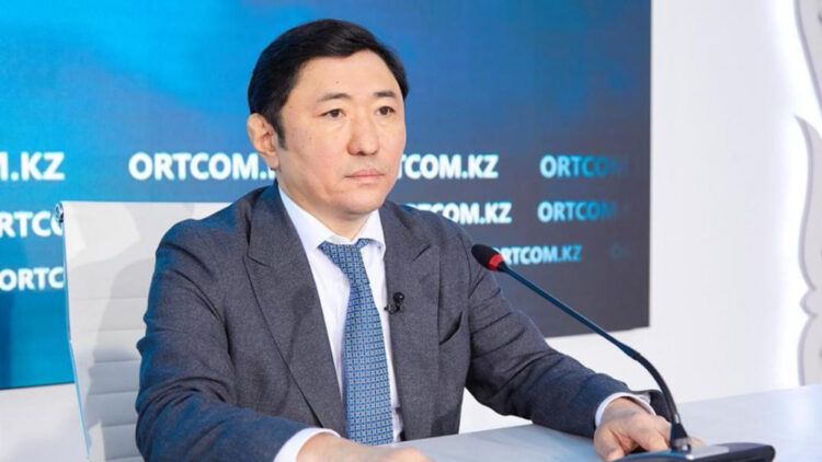 Болат Ақшолақов мұнайды экспорттаудың баламалы жолдарын айтты