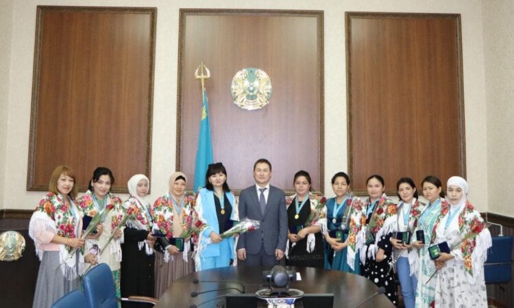 КЕНТАУЛЫҚ КӨПБАЛАЛЫ АНАЛАРҒА ТӨСБЕЛГІЛЕР ТАБЫСТАЛДЫ