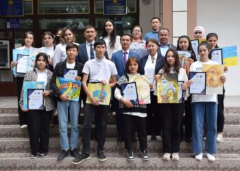 ТҮРКІСТАН: ЭТНОС ЖАСТАРЫ СУРЕТ САЛУ БАЙҚАУЫНДА ОТАНШЫЛДЫҚ ПЕН БІРЛІКТІ ДӘРІПТЕДІ