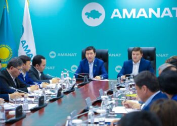 «AMANAT» партиясы – Президенттің Жаңа Қазақстанды құрудағы негізгі тірегі – Е.Қошанов