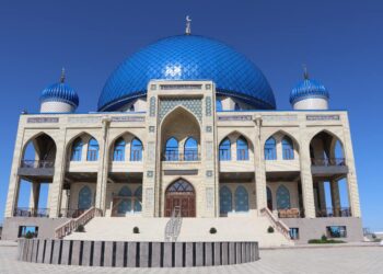 ТҮРКІСТАН: КЕНТАУДА ҮШ МЫҢ АДАМҒА АРНАЛҒАН МЕШІТ САЛЫНЫП ЖАТЫР