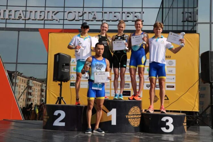 ТҮРКІСТАНДА ТРИАТЛОННАН ҚАЗАҚСТАН КУБОГЫ ӨТІП ЖАТЫР