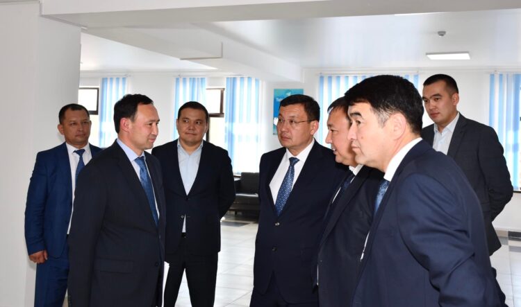 Ordabasy: Ауданда жұмыссыздық деңгейін төмендету мақсатында жүйелі жобалар қолға алынуда