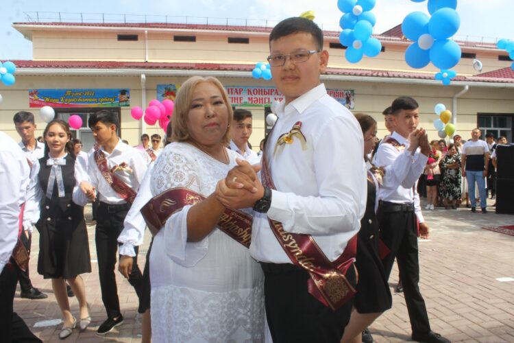 БҰЛАР ЖАҢА ҚАЗАҚСТАННЫҢ ЕРТЕҢГІ ИЕЛЕРІ