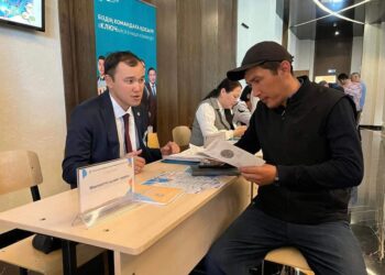 ТҮРКІСТАН: 220 АДАМ ЖҰМЫСПЕН ҚАМТУ  ШАРАЛАРЫНА ЖОЛДАНДЫ