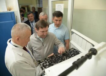 ШЫМКЕНТТЕ ЖАС ҒАЛЫМДАР ҚАНТТЫҢ ОРНЫН БАСАТЫН ДӘРІЛІК ӨСІМДІК ӨСІРУДЕ