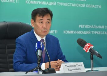 ТҮРКІСТАН: САУРАН АУДАНЫНЫҢ ТҰРҒЫНДАРЫ КӨГІЛДІР ОТЫН ТҰТЫНУДА