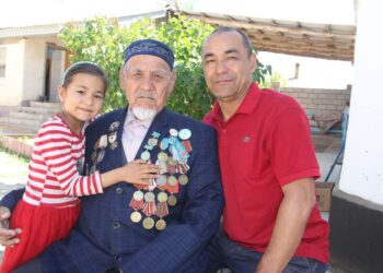 ЕЛІН ҚОРҒАҒАН ҚАЛМЕН АТА