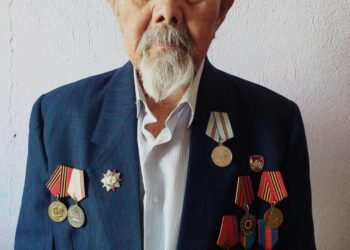 ТҮРКІСТАН: ТӨЛЕБИ АУДАНЫНДА ЕКІНШІ ДҮНИЕЖҮЗІЛІК СОҒЫСЫНЫҢ 2 АРДАГЕРІ ТҰРАДЫ