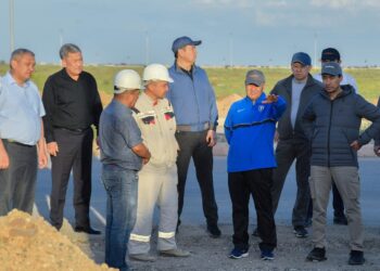 ТҮРКІСТАНДАҒЫ ЕСКЕК ЕСУ КАНАЛЫНА СУ ЖІБЕРІЛДІ