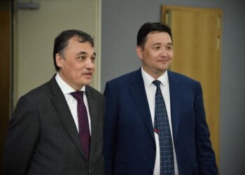 МИНИСТР ТҮРКІСТАНДЫҚ ЖУРНАЛИСТЕРМЕН КЕЗДЕСТІ