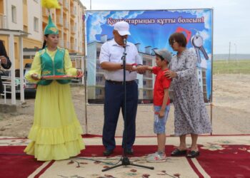 ТҮРКІСТАН: ТҮЛКІБАСТА 64 ОТБАСЫ ҚОНЫС ТОЙЫН ТОЙЛАДЫ