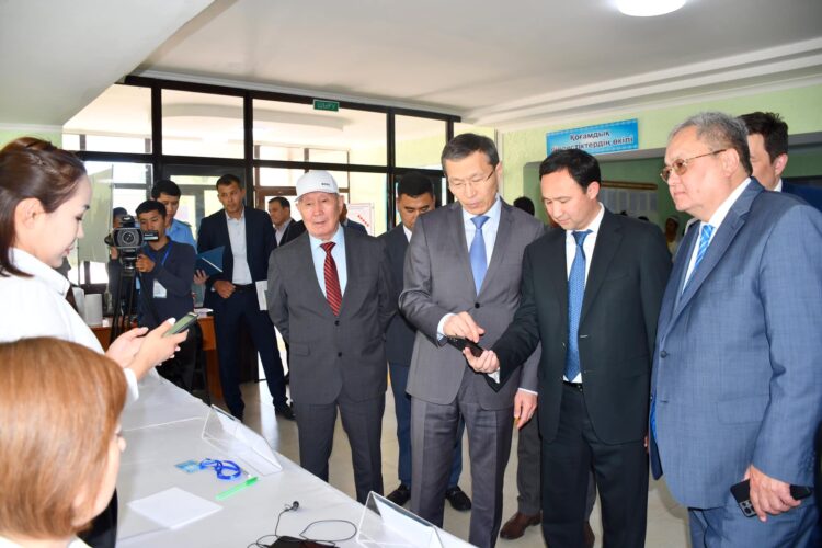 Ordabasy: Республикалық референдумды ұйымдастыру мен өткізу мәселелері жөнінде кеңес өтті