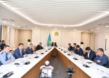 РЕСПУБЛИКАДАҒЫ МЕКТЕПТЕРДІҢ ТӨРТТЕН БІРІ ТҮРКІСТАН ОБЛЫСЫНДА САЛЫНАДЫ