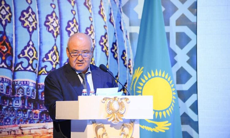 ӨМІРЗАҚ ШӨКЕЕВ: «ТҮРКІСТАНДЫ ҚОҒАМДЫҚ КЕЛІСІМ МЕН БІРЛІКТІҢ ҮЛГІСІ РЕТІНДЕ ДАМЫТУЫМЫЗ КЕРЕК»