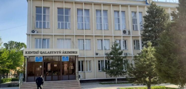 ТҮРКІСТАН: КЕНТАУДА ЖҰРТШЫЛЫҚ ӘКІМДІКТІҢ ЖҰМЫСЫН ТІКЕЛЕЙ БАҚЫЛАЙ АЛАДЫ