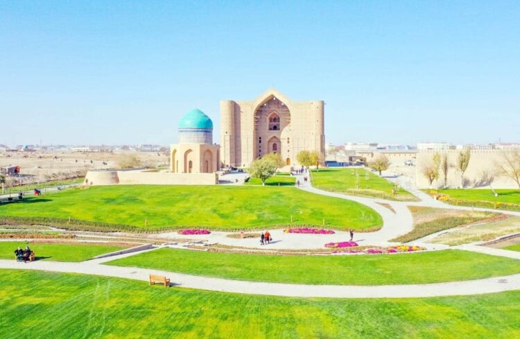 ТҮРКІСТАНДЫ ТҮРКІТІЛДЕС ЕЛДЕРДІҢ ТУРИСТІК АСТАНАСЫ ЕТУ ҰСЫНЫЛДЫ