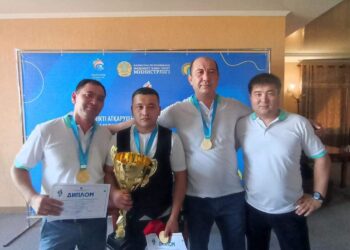 ТҮРКІСТАН ОБЛЫСЫНЫҢ МЕМЛЕКЕТТІК ҚЫЗМЕТШІЛЕРІ РЕСПУБЛИКАЛЫҚ СПАРТАКИАДАДА БИЛЬЯРДТАН 1 ОРЫН АЛДЫ