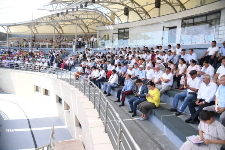 ТҮРКІСТАНДЫҚТАРМЕН КЕЗДЕСКЕН Ө.ШӨКЕЕВ ТЫҢ ЖОБАЛАРМЕН БӨЛІСТІ