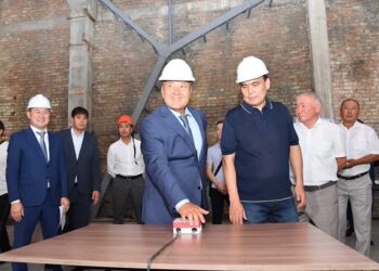 ТҮРКІСТАН: КЕНТАУДА КІРПІШ ЗАУЫТЫ АШЫЛДЫ