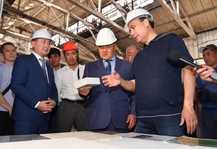 ТУРКЕСТАН: В КЕНТАУ ОТКРЫЛСЯ КИРПИЧНЫЙ ЗАВОД