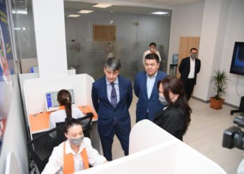 ТҮРКІСТАН: ДЕНСАУЛЫҚ САҚТАУ МӘСЕЛЕЛЕРІНЕ ҚАТЫСТЫ CALL-ОРТАЛЫҚ АШЫЛДЫ