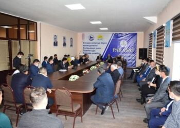 ТҮРКІСТАН: «ПАРАСАТ» ПІКІРТАЛАС КЛУБТАРЫНДА ӨЗЕКТІ МӘСЕЛЕЛЕР ШЕШІМІН ТАУЫП КЕЛЕДІ