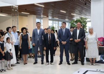 ТҮРКІСТАН ҚАЛАСЫНДА «МЕКТЕПКЕ ЖОЛ» АКЦИЯСЫМЕН 1300-ДЕН АСТАМ  БАЛА ОҚУ ҚҰРАЛДАРЫМЕН ҚАМТЫЛДЫ