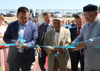 ТҮРКІСТАН:  ТҮЛКІБАС АУДАНЫНДА ЖАҢА МЕКТЕП ПАЙДАЛАНУҒА БЕРІЛДІ