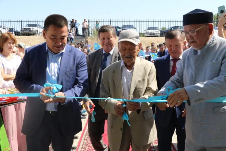 ТҮРКІСТАН:  ТҮЛКІБАС АУДАНЫНДА ЖАҢА МЕКТЕП ПАЙДАЛАНУҒА БЕРІЛДІ