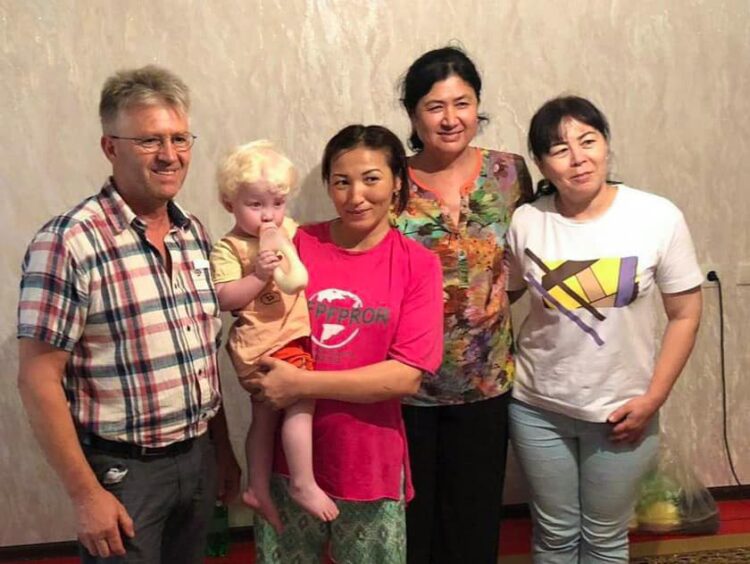 ГЕРМАНИЯДА ТҰРАТЫН ТҮРКІСТАНДЫҚ ТҮЛЕК БҮЛДІРШІННІҢ ЕМІ ҮШІН КӨМЕК КӨРСЕТТІ