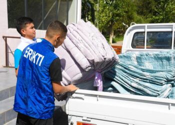 ТҮРКІСТАН:  ҚОСТАНАЙҒА 20 ТОННА ГУМАНИТАРЛЫҚ КӨМЕК ЖӨНЕЛТІЛЕДІ