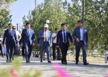 ТҮРКІСТАН: БӘЙДІБЕК ТҰРҒЫНДАРЫН АЛАҢДАТҚАН МӘСЕЛЕЛЕР ТАЛҚЫЛАНДЫ