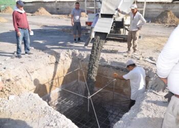 ТҮРКІСТАН: ЖЕТІСАЙДА ЖАҢА БАЗАРДЫҢ ҚҰРЫЛЫСЫ ЖҮРІП ЖАТЫР