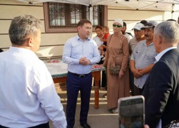 ЫНТЫМАҚ-2 ШАҒЫН АУДАНЫНЫҢ БАТЫС БӨЛІГІН ИНФРАҚҰРЫЛЫММЕН ҚАМТУ ЖАЛҒАСУДА