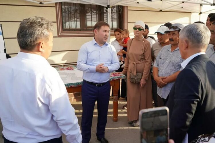 ЫНТЫМАҚ-2 ШАҒЫН АУДАНЫНЫҢ БАТЫС БӨЛІГІН ИНФРАҚҰРЫЛЫММЕН ҚАМТУ ЖАЛҒАСУДА