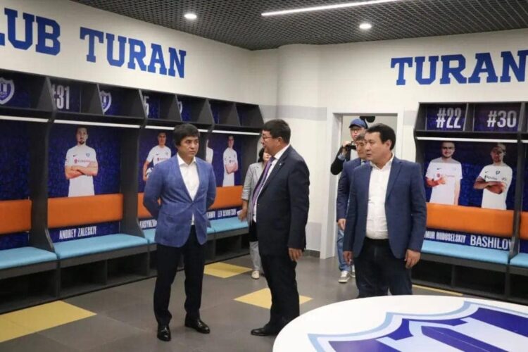 КОМИТЕТ ТӨРАҒАСЫ ТҮРКІСТАНДАҒЫ СПОРТ НЫСАНДАРЫНА ОҢ БАҒАСЫН БЕРДІ