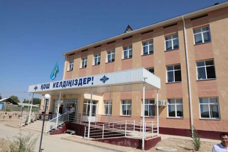 ЖАҢА ОҚУ ЖЫЛЫНДА – ЖАҢА МЕКТЕП ПАЙДАЛАНУҒА БЕРІЛДІ