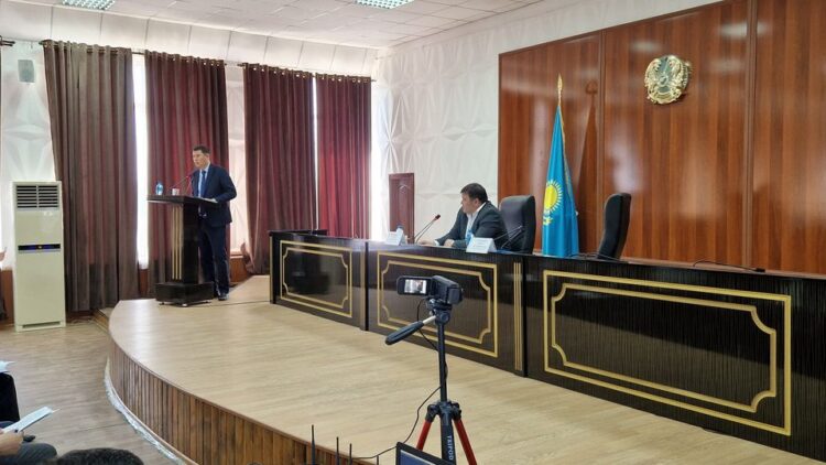 ШАРДАРА: ЖЕТІНШІ ШАҚЫРЫЛЫМДАҒЫ АУДАНДЫҚ МӘСЛИХАТЫНЫҢ КЕЗЕКТІ ЖИЫРМА БІРІНШІ СЕССИЯСЫ ӨТТІ