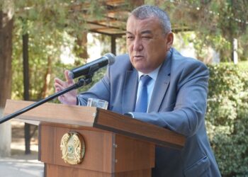 КЕЛЕС: ҰШҚЫНДА 6 КӨШЕ ЖӨНДЕЛІП, 2 КӨШЕ ЖАРЫҚТАНДЫРЫЛУДА