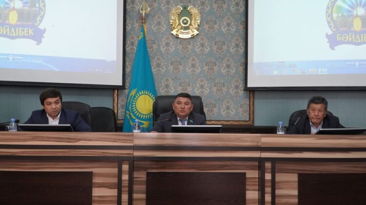 БӘЙДІБЕК АУДАНДЫҚ МӘСЛИХАТТЫҢ ЖИЫРМАСЫНШЫ СЕССИЯСЫ ӨТТІ