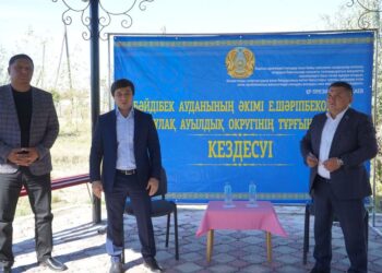 БӘЙДІБЕК: АУДАН ӘКІМІ МЫҢБҰЛАҚТЫҚ ТҰРҒЫНДАРМЕН КЕЗДЕСТІ