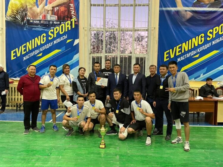 МЕДИЦИНА ҚЫЗМЕТКЕРЛЕРІ АРАСЫНДА ВОЛЕЙБОЛДАН АШЫҚ БІРІНШІЛІК ӨТТІ