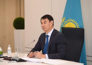 ТҮРКІСТАН: ТАЗАЛЫҚТЫ ҚАМТАМАСЫЗ ЕТЕ АЛМАҒАН ӘКІМДЕР ЕСКЕРТУ АЛДЫ