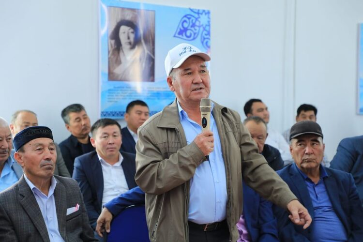 САНЫ ДА, САНАТЫ ДА ЖОҚ: ӘКІМ МАЛ МЕН ЖЕРГЕ ҚАТЫСТЫ КЕЛЕҢСІЗДІКТЕР ТУРАЛЫ АЙТТЫ