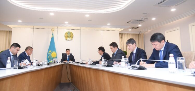 ТҮРКІСТАН: КӨКТЕМГІ СУ ТАСҚЫНЫ КЕЗЕҢІНЕ ДАЙЫНДЫҚ БАРЫСЫ ТАЛҚЫЛАНДЫ