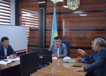 ОТЫРАРДА КӘСІПКЕРЛЕРМЕН ЖИЫН ӨТТІ