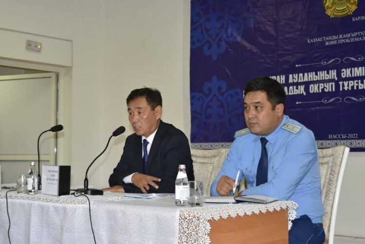 САУРАН ӘКІМІ ИАССЫ АУЫЛДЫҚ ОКРУГІ ТҰРҒЫНДАРМЕН КЕЗДЕСТІ