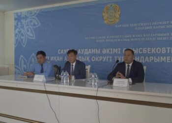 САУРАН АУДАНЫНЫҢ ӘКІМІ ЕСКІ ИҚАНДЫҚТАРМЕН КЕЗДЕСТІ