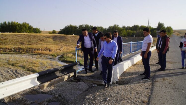 БӘЙДІБЕК: АУДАН ӘКІМІ АҒЫБЕТТЕГІ ҚҰРЫЛЫС НЫСАНДАРЫН АРАЛАДЫ